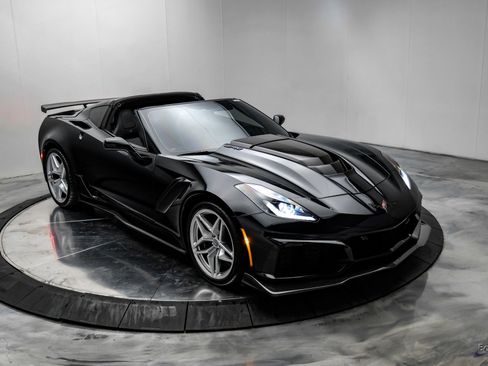 Used 2019 Chevrolet Corvette ZR1 image 30