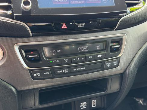 Used 2023 Honda Ridgeline Sport image 21