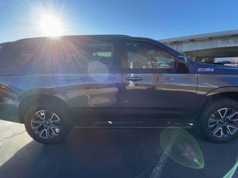 Used 2022 Chevrolet Tahoe Z71 w/ Max Trailering Package image 2