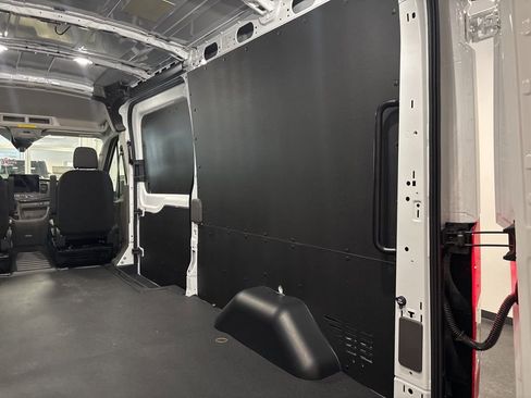 New 2026 Ford Transit 250 148 Medium Roof Extended AWD w/ Load Area Protection Package image 25