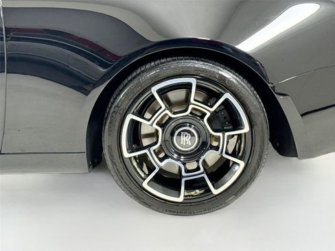 Used 2017 Rolls-Royce Wraith RWD image 35