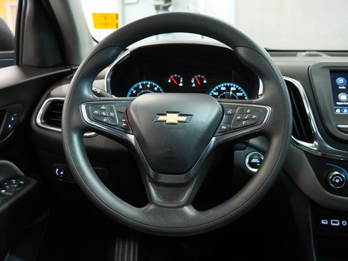 Used 2024 Chevrolet Equinox LS FWD image 17