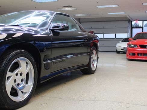 Used 2000 Pontiac Firebird Formula image 21