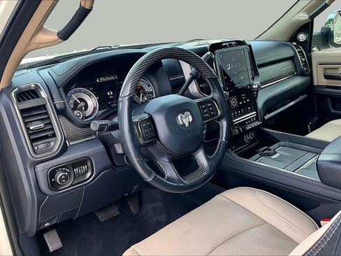 Used 2019 RAM 2500 Limited AWD/4WD image 16