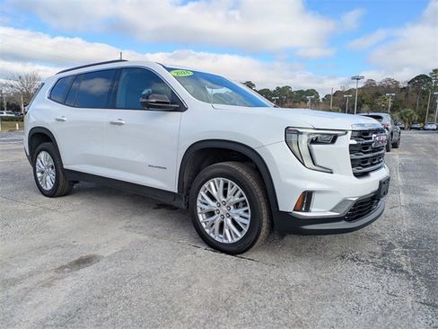 Certified 2024 GMC Acadia Elevation w/ Luxury Package image 2