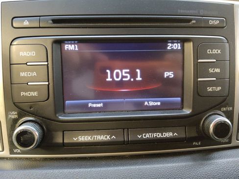 Used 2019 Kia Sportage LX FWD image 25