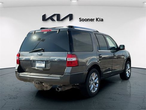 Used 2016 Ford Expedition Limited w/ Equipment Group 301A image 6