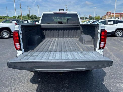 Used 2019 GMC Sierra 1500 Elevation w/ Elevation Value Package AWD/4WD image 7