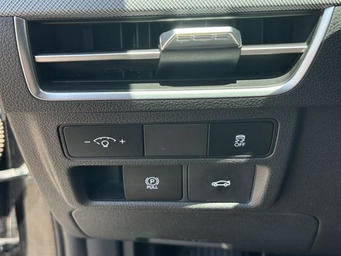Certified 2024 Hyundai Sonata SEL FWD image 31