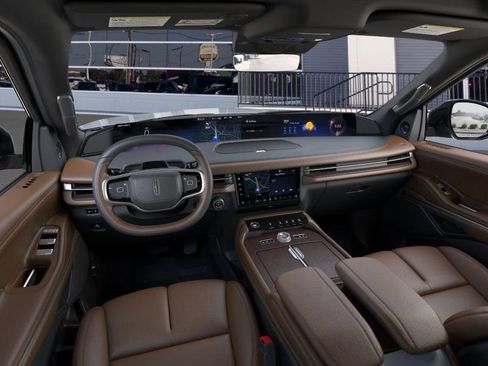 New 2025 Lincoln Navigator Reserve image 9