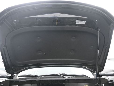 Used 2023 GMC Acadia SLT image 23