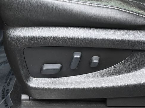 Used 2018 Chevrolet Silverado 1500 LT w/ All Star Edition AWD/4WD image 12