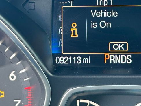 Used 2018 Ford Escape SE image 19