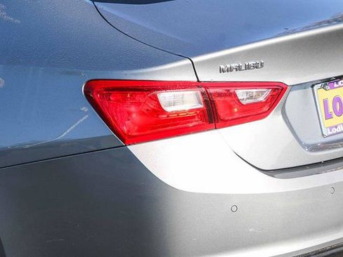 Used 2024 Chevrolet Malibu LT image 11