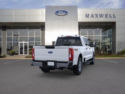 New 2026 Ford F250 XLT w/ FX4 Off-Road Package image 30