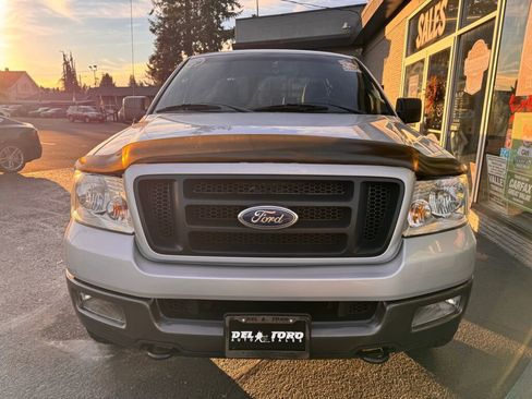 Used 2004 Ford F150 XLT image 2