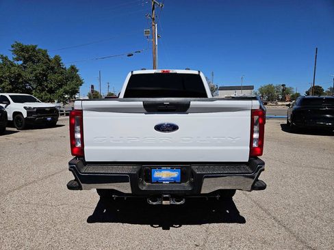 Used 2024 Ford F250 XLT w/ FX4 Off-Road Package AWD/4WD image 7