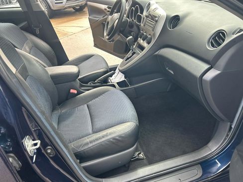 Used 2009 Pontiac Vibe GT image 16