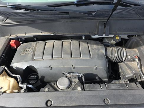 Used 2012 Chevrolet Traverse LS image 17