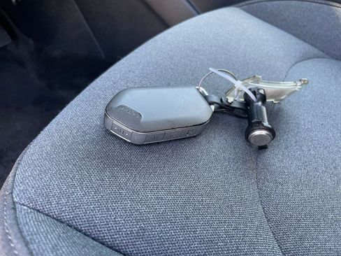 Used 2025 Kia K4 LXS image 21