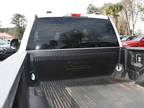 Used 2024 Ford F250 XLT w/ FX4 Off-Road Package image 16