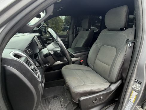Used 2022 RAM 1500 Lone Star AWD/4WD image 12