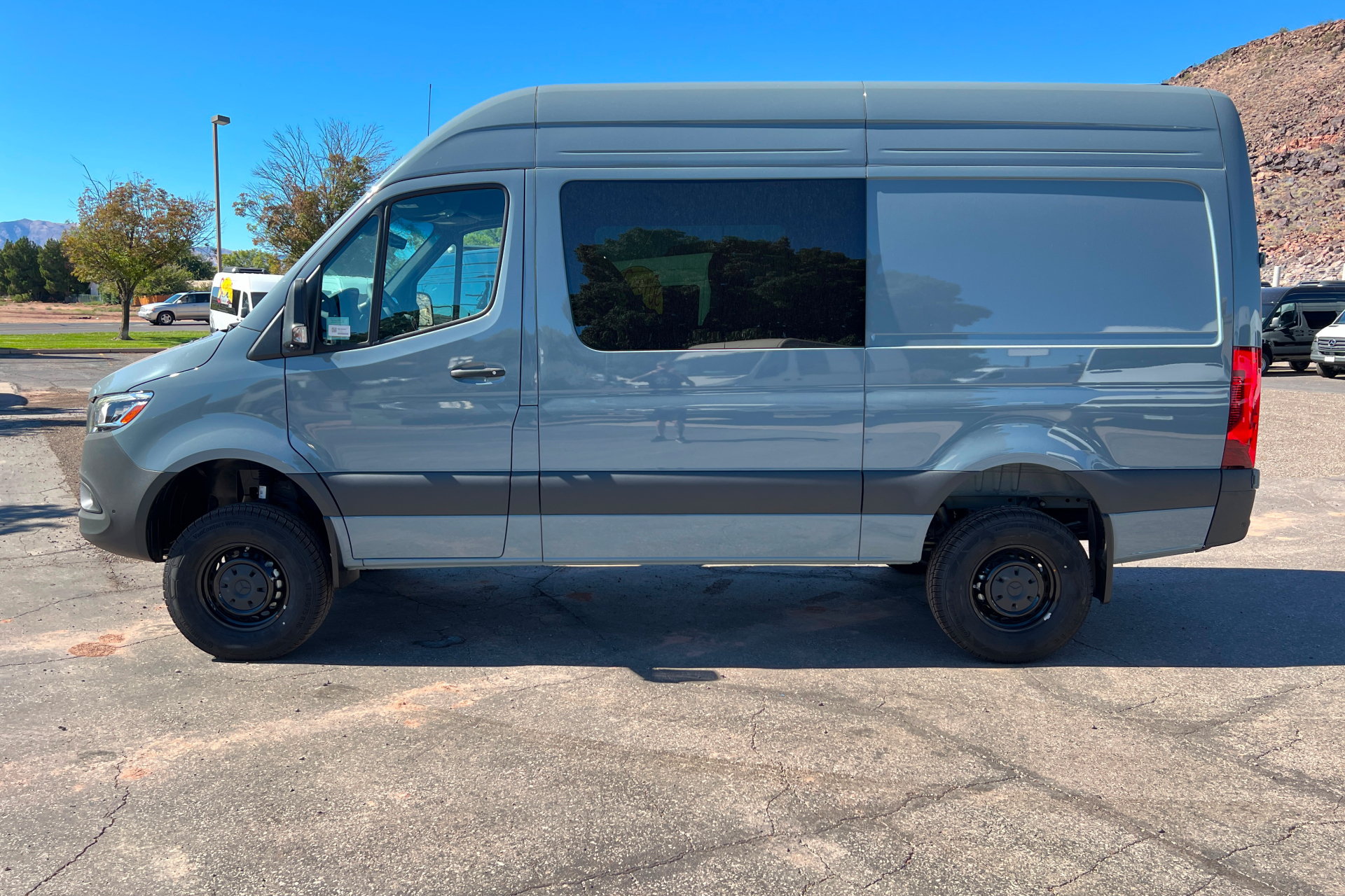 New 2026 Mercedes-Benz Sprinter 2500 image 2