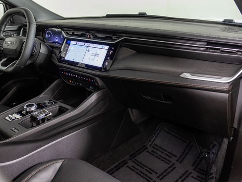 New 2026 Jeep Cherokee Overland image 48