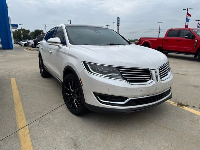 Used 2016 Lincoln MKX Reserve w/ Luxury Package AWD/4WD image 18