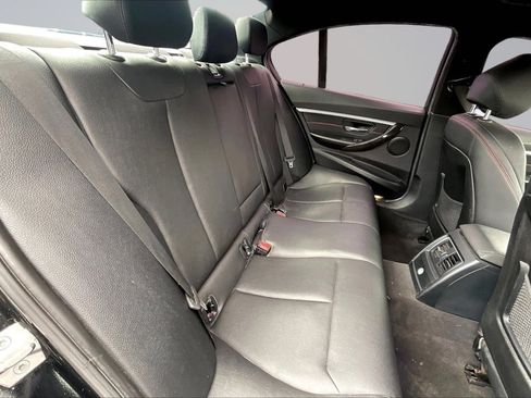 Used 2017 BMW 330i Sedan RWD image 27