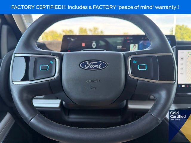 Used 2025 Ford Expedition Active AWD/4WD image 53