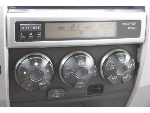 Used 2005 Toyota 4Runner Sport AWD/4WD image 22