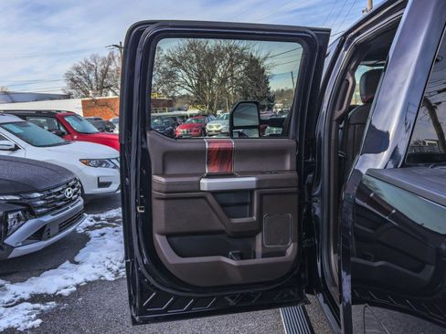 Used 2022 Ford F350 King Ranch w/ King Ranch Ultimate Package image 23