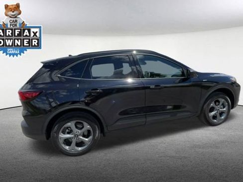 Certified 2025 Ford Escape ST-Line AWD/4WD image 10