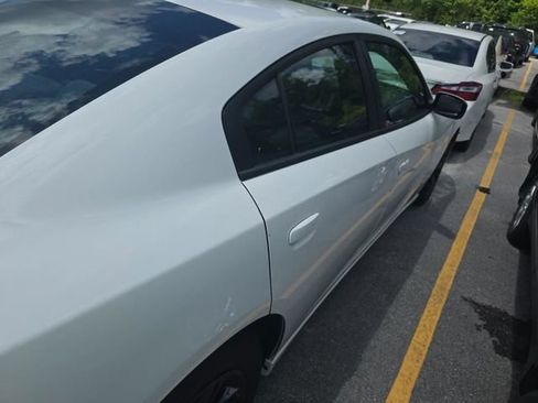 Certified 2019 Dodge Charger SXT RWD image 6