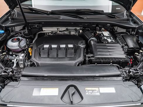 Certified 2025 Audi Q3 2.0T Premium w/ Black Optic Sport Package image 29