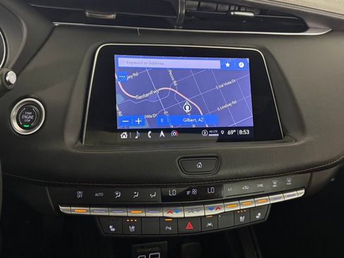 Used 2023 Cadillac XT4 Premium Luxury image 21