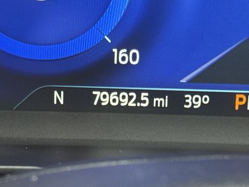 Used 2020 Ford Escape Titanium image 21