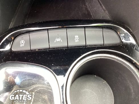 Used 2023 Buick Encore GX Preferred w/ Cold Weather Comfort Package FWD image 29