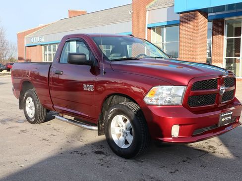 Used 2017 RAM 1500 Express image 4