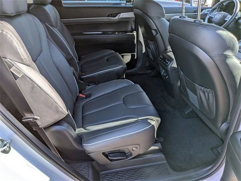Used 2025 Hyundai Palisade SEL image 32