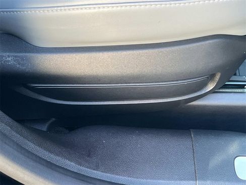 Used 2022 Lincoln Corsair Reserve w/ Equipment Group 201A image 39