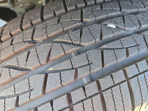 Certified 2025 Toyota Tacoma SR5 image 30