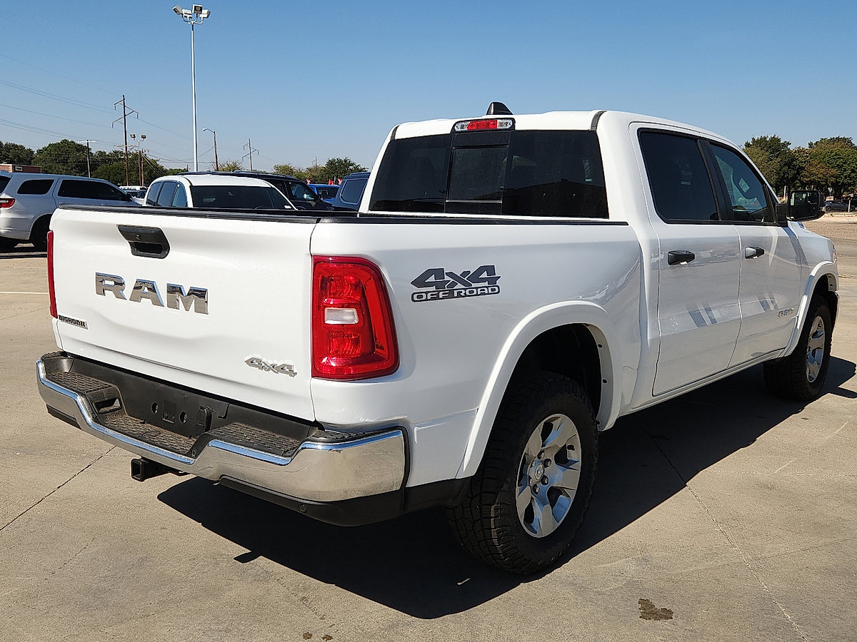 Used 2025 RAM 1500 Big Horn AWD/4WD image 4