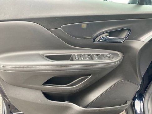 Used 2022 Buick Encore Preferred image 15