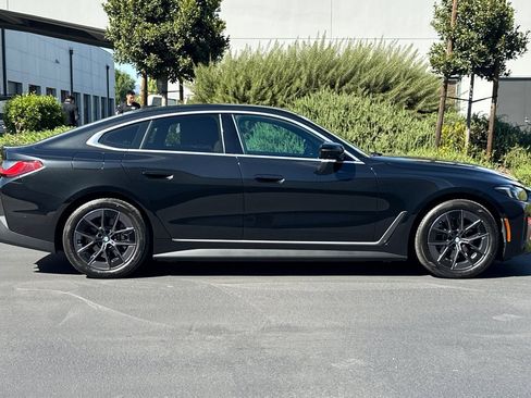 Used 2025 BMW i4 eDrive40 image 3