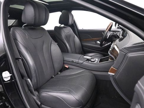 Used 2016 Mercedes-Benz S 550 4MATIC Sedan image 27