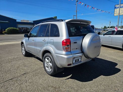 Used 2003 Toyota RAV4 4WD image 5