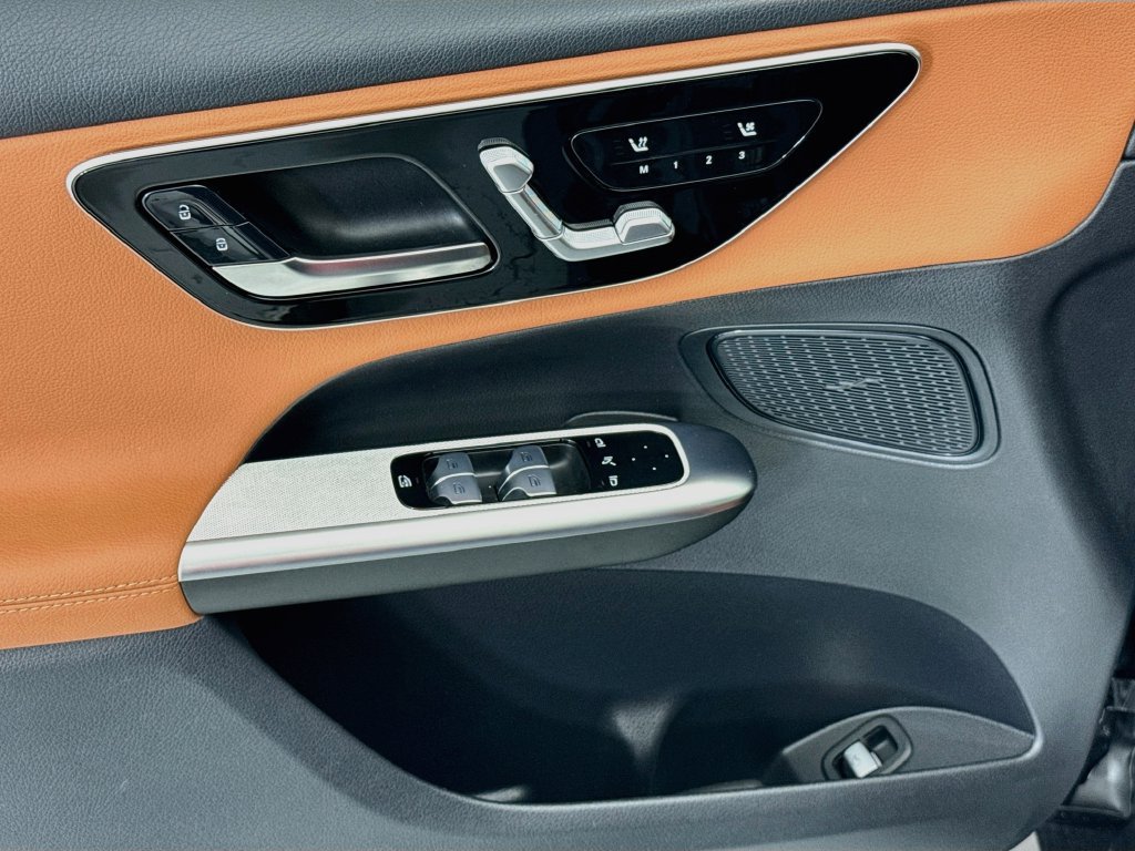 Certified 2026 Mercedes-Benz GLC 300 4MATIC image 20