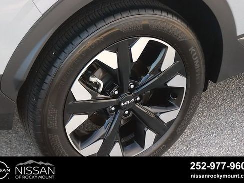 Used 2024 Kia Sportage X-Line w/ X-Line Premium Package AWD/4WD image 8